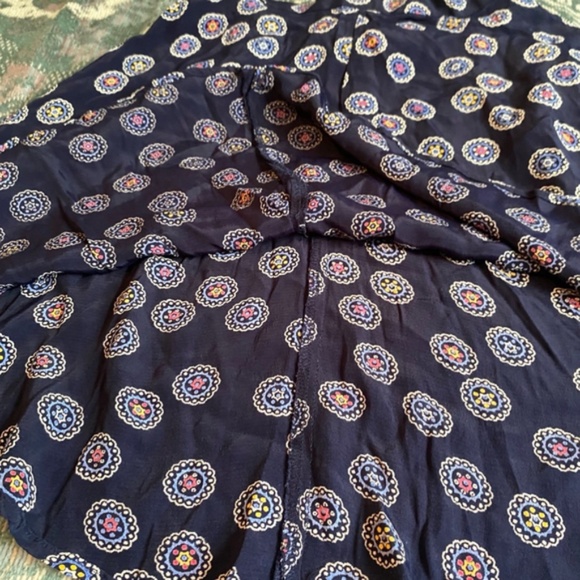 Vintage Y2K A Line Button Closure Geometric Banana Republic Skirt Size 4 Multi - Picture 5 of 5